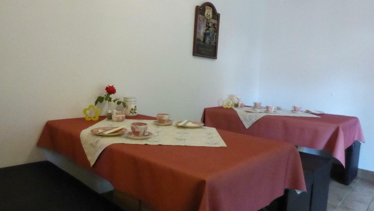 Hotel Haus Rosmarin Schrobenhausen Zewnętrze zdjęcie