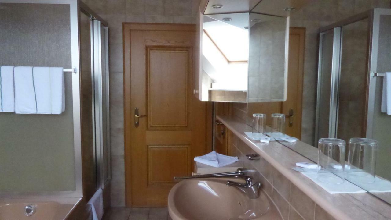 Hotel Haus Rosmarin Schrobenhausen Zewnętrze zdjęcie